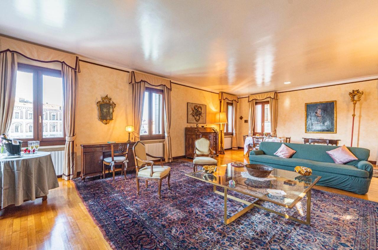 Ca' Pellegrini Luxury Grand Canal Venice Ngoại thất bức ảnh
